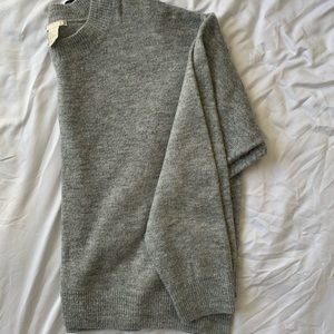 HM Grey Sweatshirt